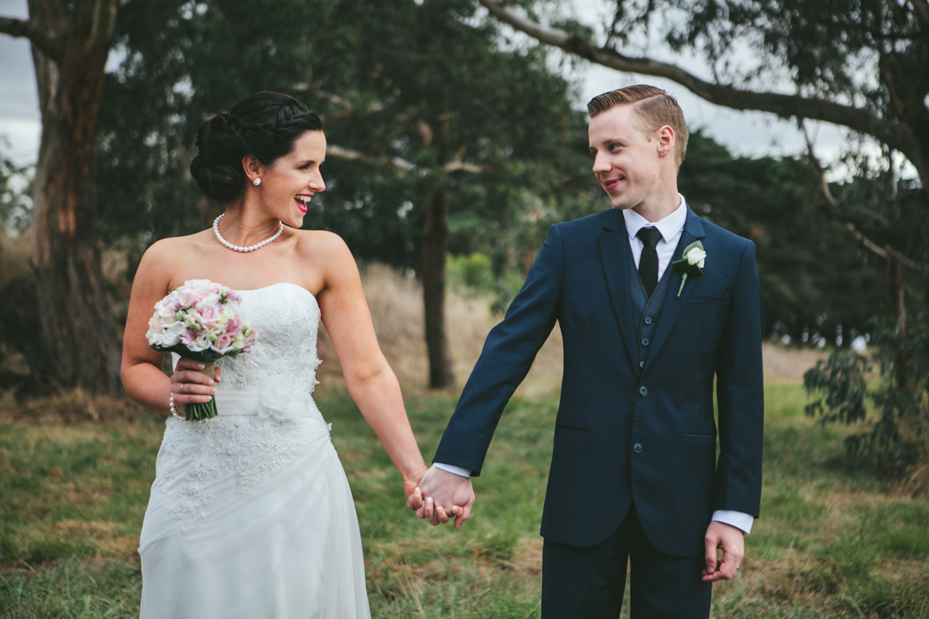 zonzo at the train trak winery yarra valley glen wedding (kerri + dave ...